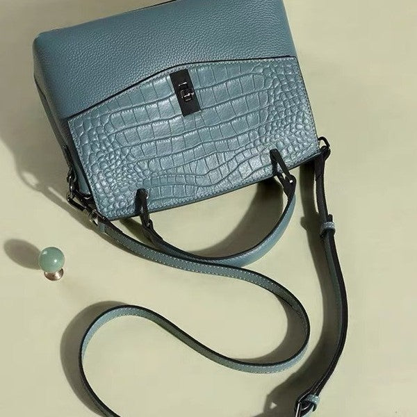 Genuine leather women's commuter bag - 2024 autumn/winter new arrival - versatile and stylish handbag, shoulder bag, and crossbody bag