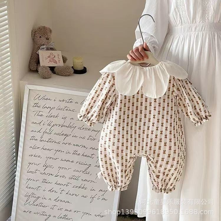 Baby spring & fall long-sleeve romper - princess style, cute & adorable one-piece bodysuit for newborn girls - lightweight snap-crotch outfit
