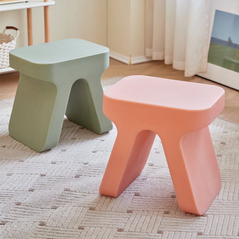 Ins small stool for home, shoe changing stool, shoe stool, door plastic children's stool, multi-color optional, modern casual small