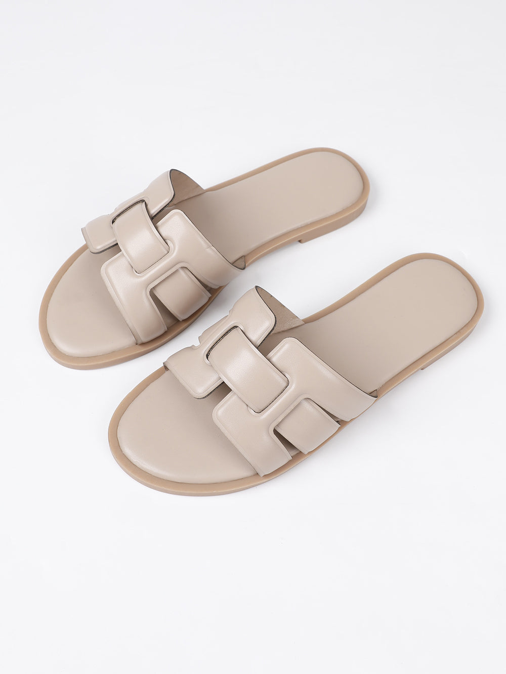 Plus size women's slides for cross-border e-commerce: versatile summer flat sandals, perfect for beach vacations and stylish beachwear