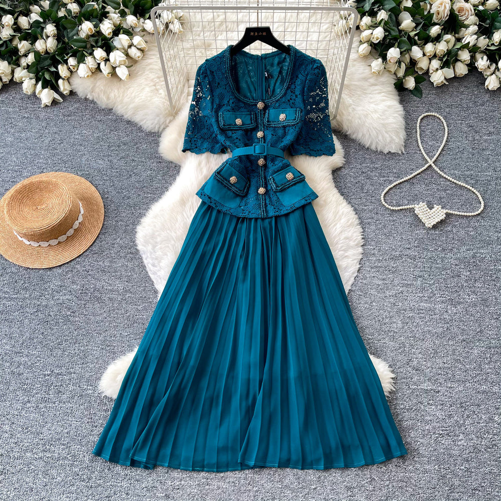 Elegant red lace short-sleeve patchwork dress - women's summer high-end commute style with pleated skirt