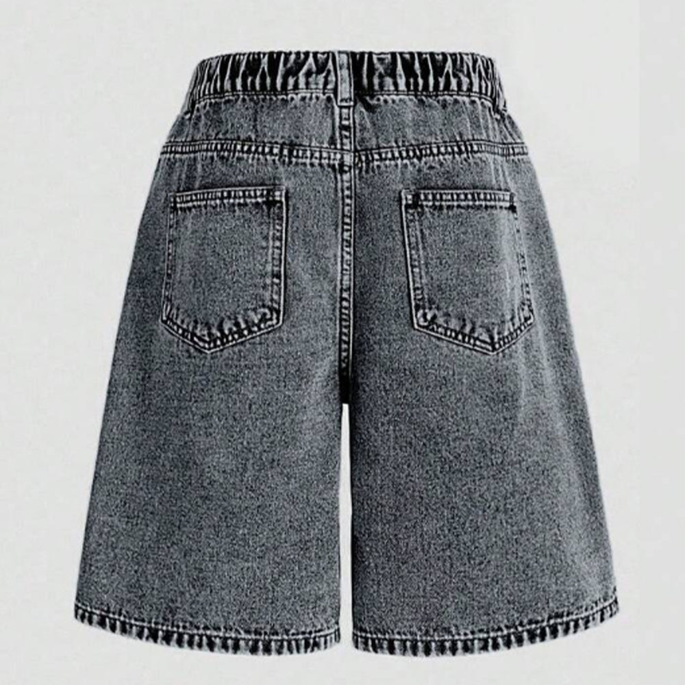 Girls' denim shorts: summer's hottest new arrivals! stylish and versatile lightweight shorts for girls, perfect for loose, casual looks. available in sizes for mid-to-large children