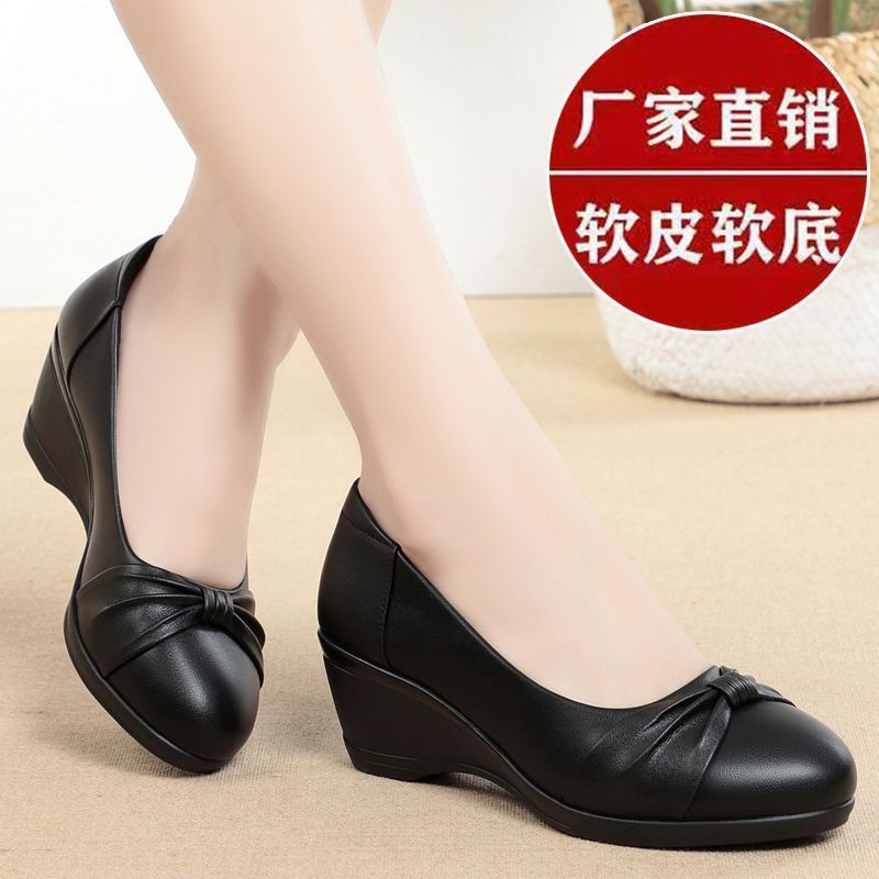Genuine leather fashion sandals for women, 2024 new flat open-toe beach sandals, ladies' summer soft sole comfortable non-slip