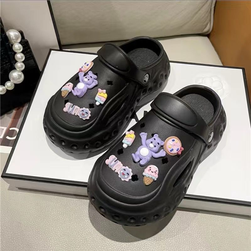 2024 baotou sandals women's hot style clogs outwear non-slip home soft beach new couple sandals