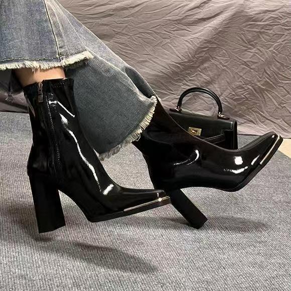 Plus size high heels short boots 2025 fall and winter new arrivalboots women's suede slim short boots square toe thick heel