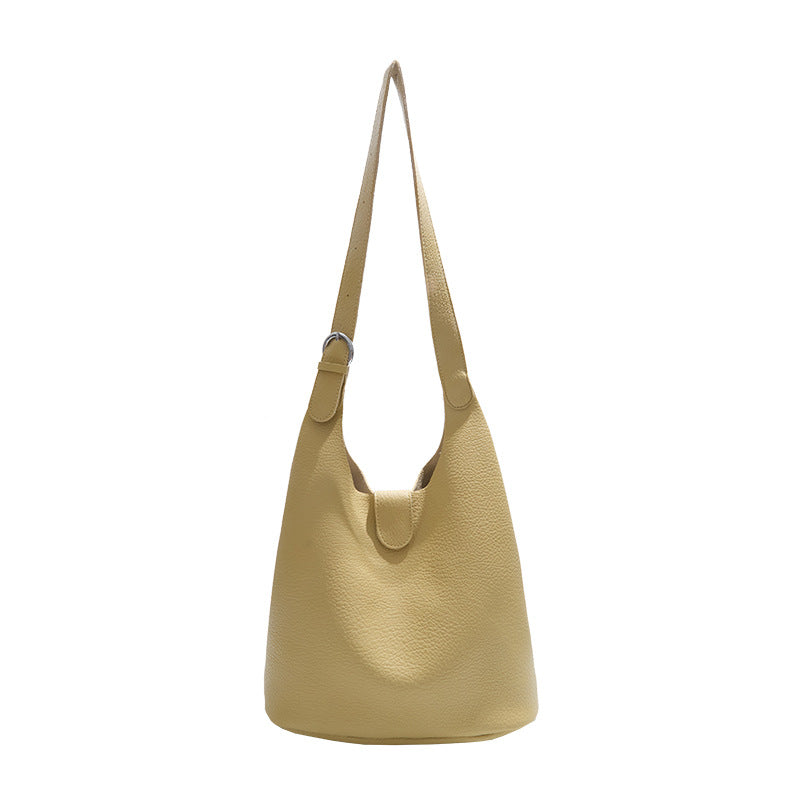 Foreign order large-capacity casual messenger bag women's 2025 summer new fashion simple shoulder bag commuter bucket bag