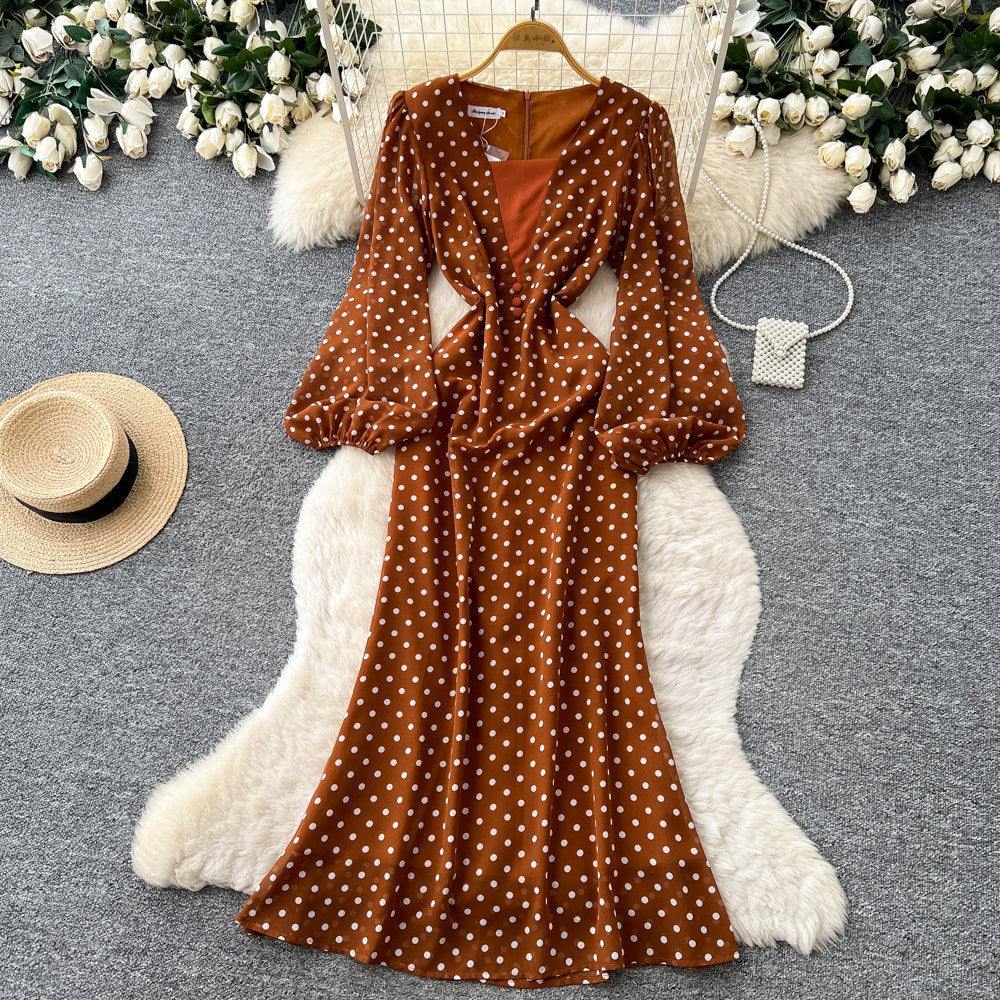 Vintage polka dot v-neck puff sleeve dress - women's summer slimming midi work dress