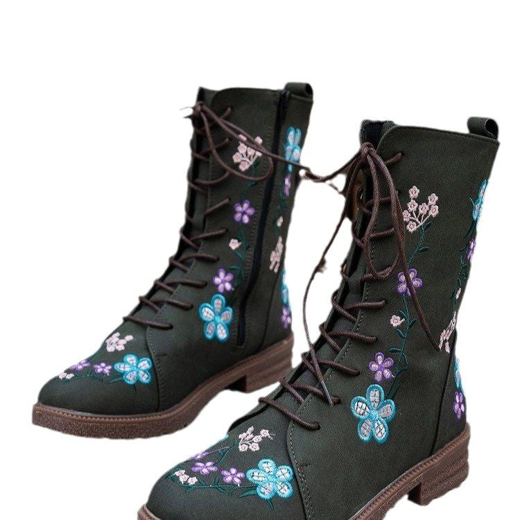 export plus size  autumn/winter new mid-calf boots for women - european and american embroidered plus size western cowboy boots