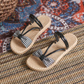 Women's slippers - stylish and versatile, new 2021 summer collection, perfect for beach and poolside, trendy thick-soled sandals and slides