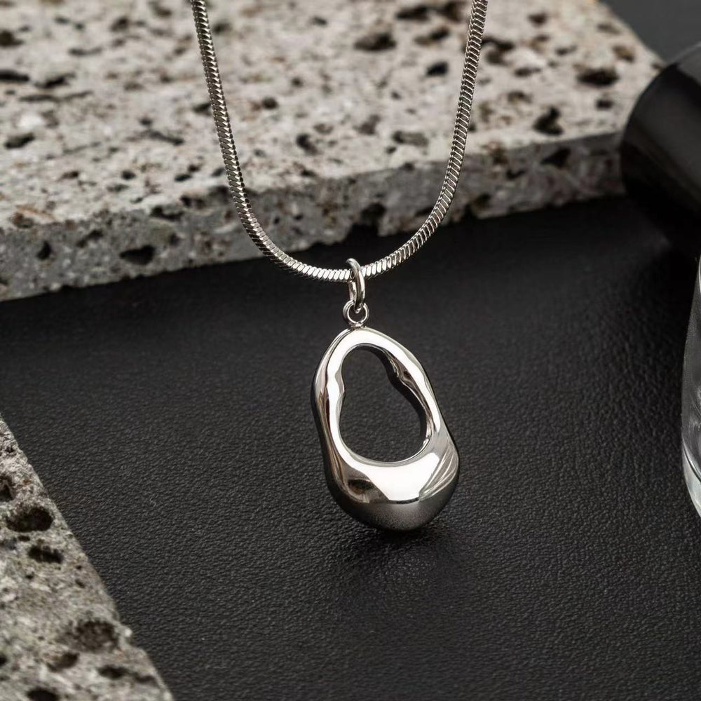Hollow water drop metal normcore style necklace for women 2023new arrivalbest sellingniche styleaccessible luxury clavicle chaineleganteasiest for match