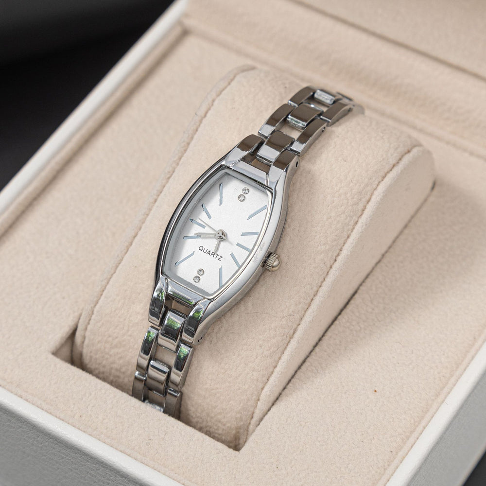 Wholesale minimalist retro barrel-shaped women's watch - unique stainless steel bracelet quartz watch for export