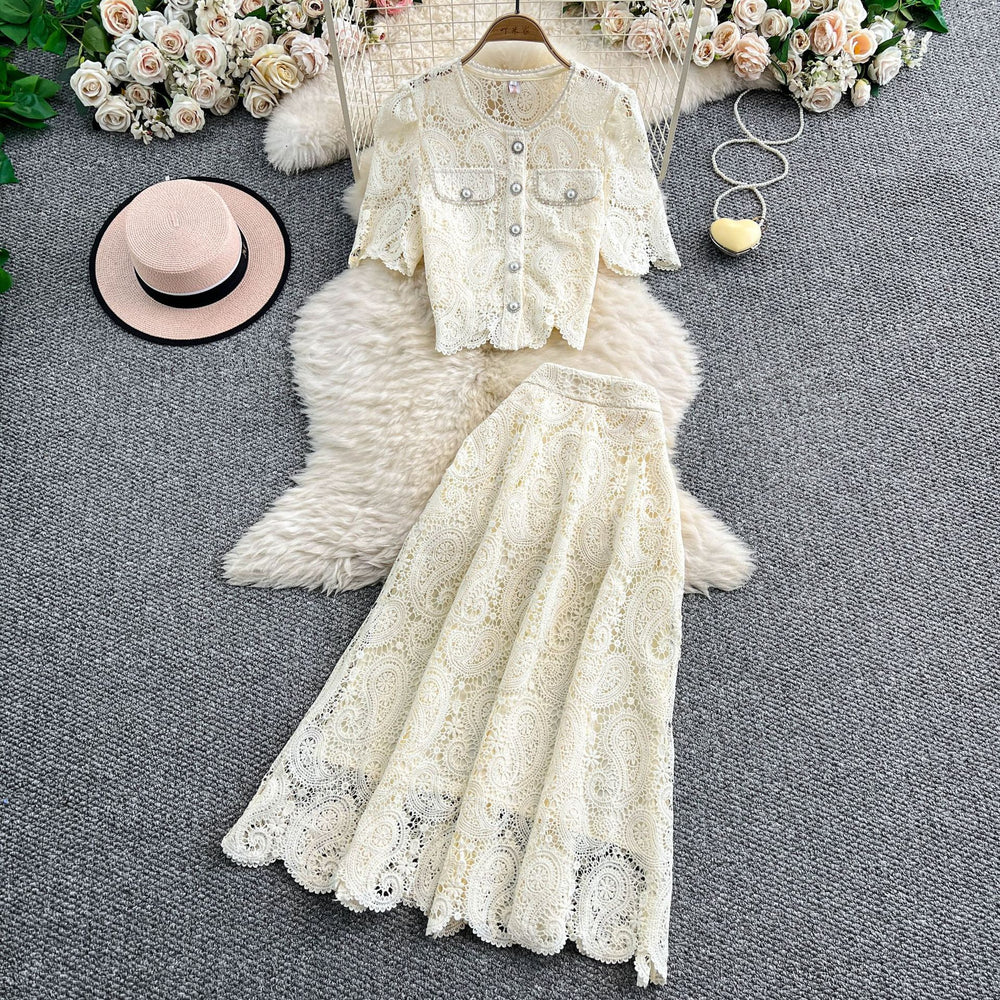 Elegant age-reducing heavy industry laceembroider round neckshirtsense of designsingle breastedtopstwo-piece sethigh waist skirt