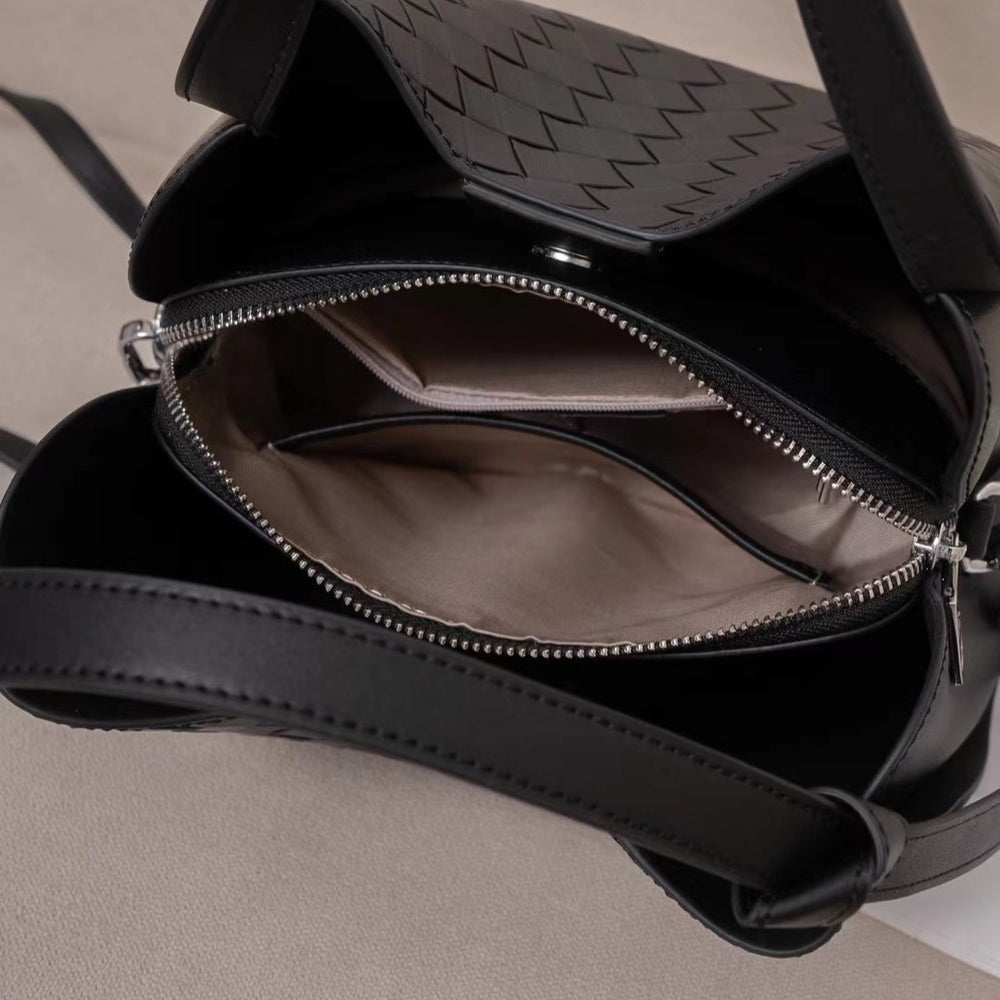 2024 spring/summer new women's bag: premium cowhide leather casual fashion shoulder & crossbody bag - genuine leather embossed basket bag