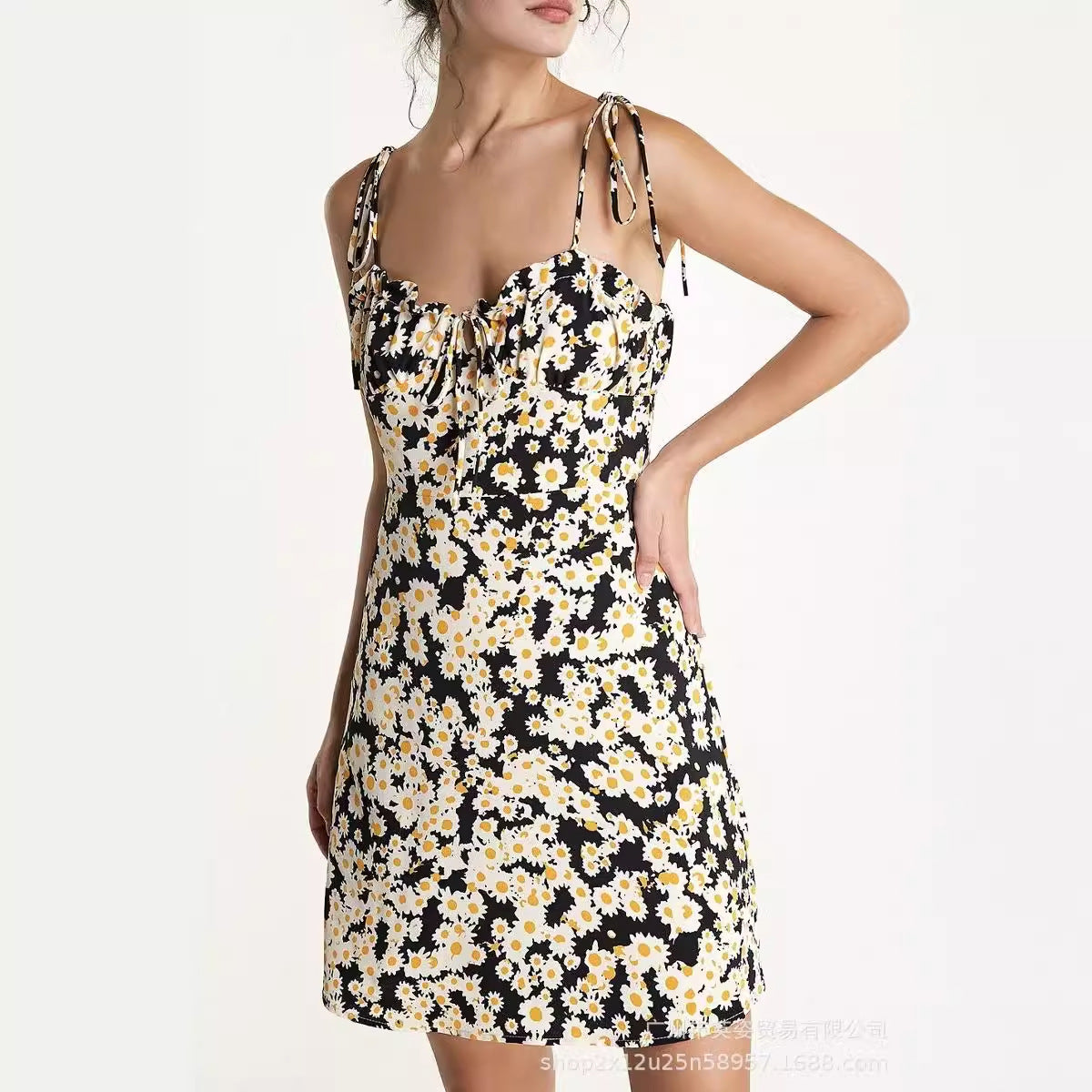 Spot shein popular European and American fashion sweet and spicy straps suspender slim dress floral short skirt women's skirt