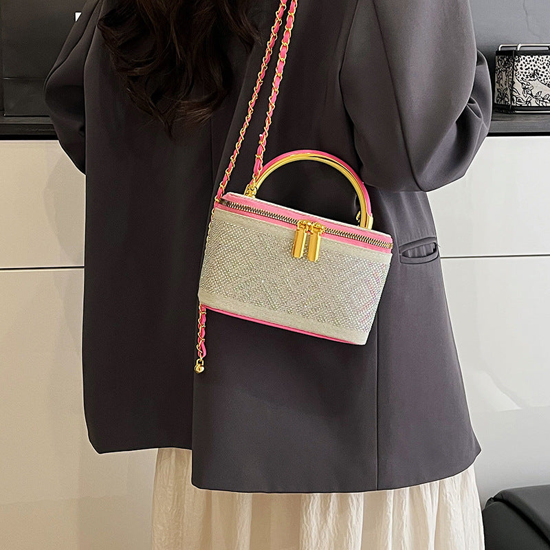 Spring and summer high-end sense niche box bag women's 2025 new fashion shoulder bag chain messenger bag mobile phone bag