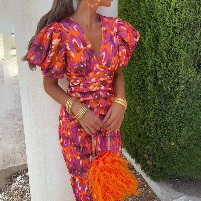 cross-border e-commerce european and american women's clothing: new summer collection - floral print v-neck short sleeve ruched bodycon dress
