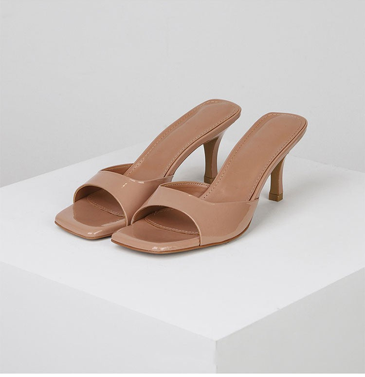 Patent leather high heel sandals women's 2023 summer new british style square toe stiletto heel outdoor plus size women's slippers