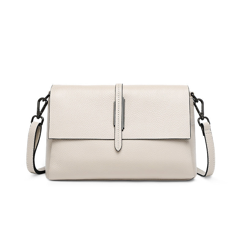 Fashion leather messenger bag women's 2025 new versatile cowhide small square bag large capacity casual lightweight shoulder bag small