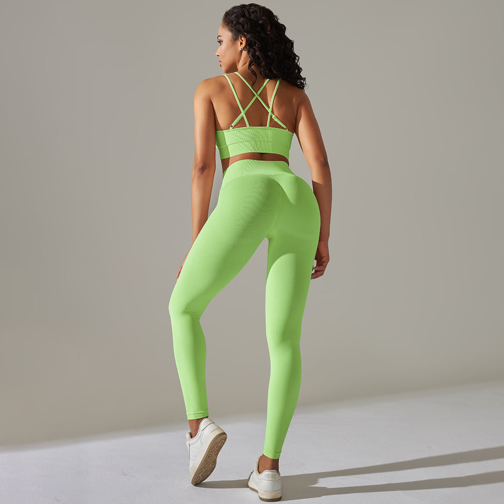 New seamless solid color high-elasticity sports bra and underwear yoga set - two-piece running and fitness outfit
