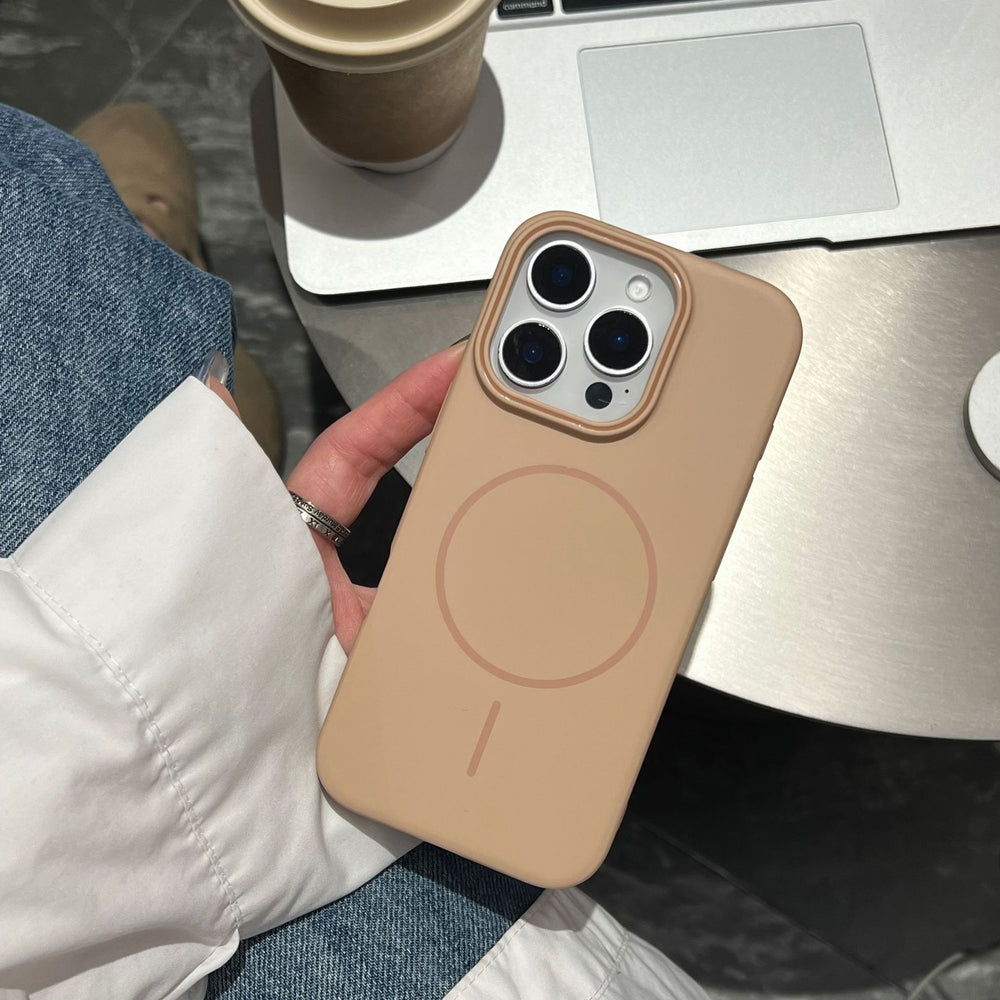 Apple 17promax soft magnetic iphone protective case suitable for apple 16 anti-fall all-inclusive cross-border mobile phone case