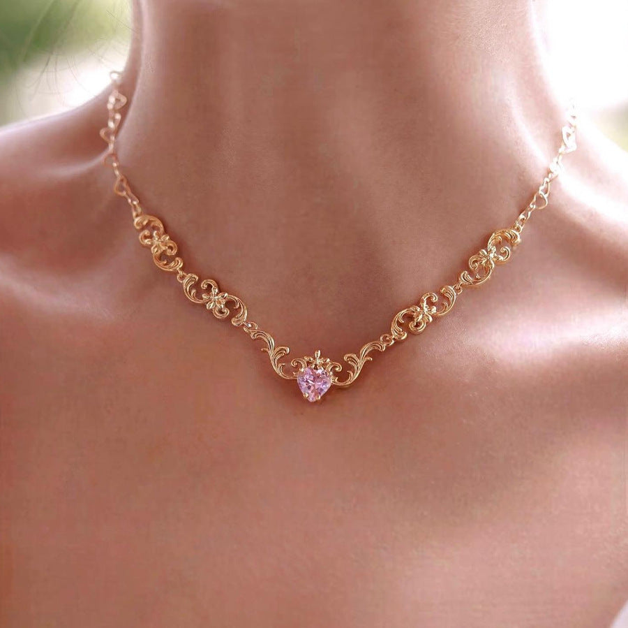 fashion frenchaccessible luxuryclassy heart necklace niche style design vine patchwork choker necklace for women