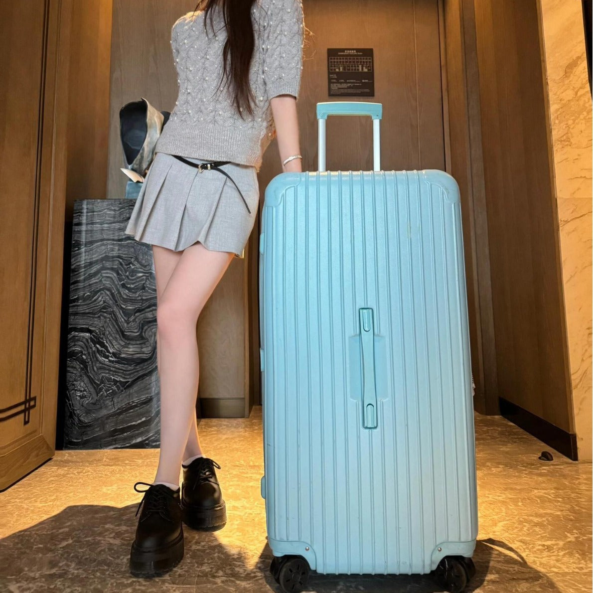 Large-capacity suitcase Women's 24-inch high-value trolley case Universal wheel travel bag Password box Multifunctional leather case