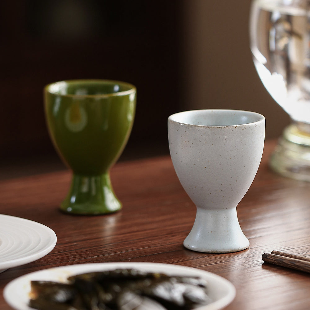 Creative tall round egg cup stylish colorful kiln-turned ceramic egg holder cup restaurant home practical egg bottom base