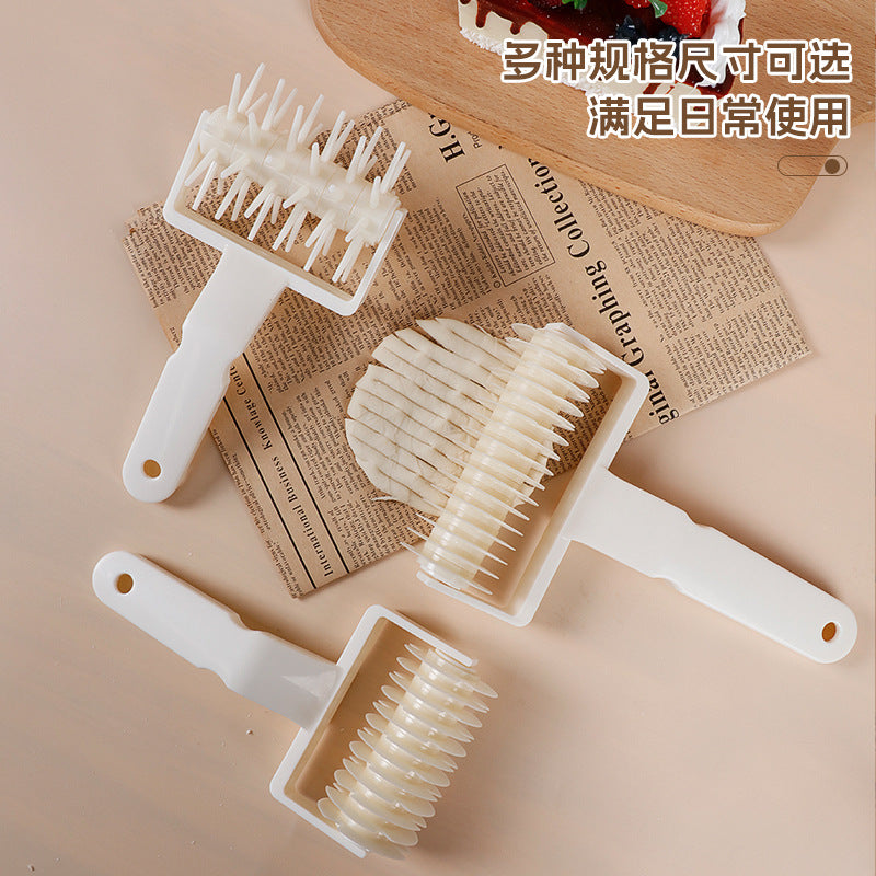 Large plastic mesh knife dough roller knife pizza pizza roller knife creative baking tool