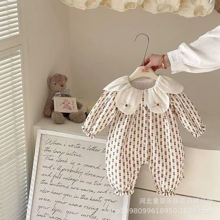 Baby spring & fall long-sleeve romper - princess style, cute & adorable one-piece bodysuit for newborn girls - lightweight snap-crotch outfit