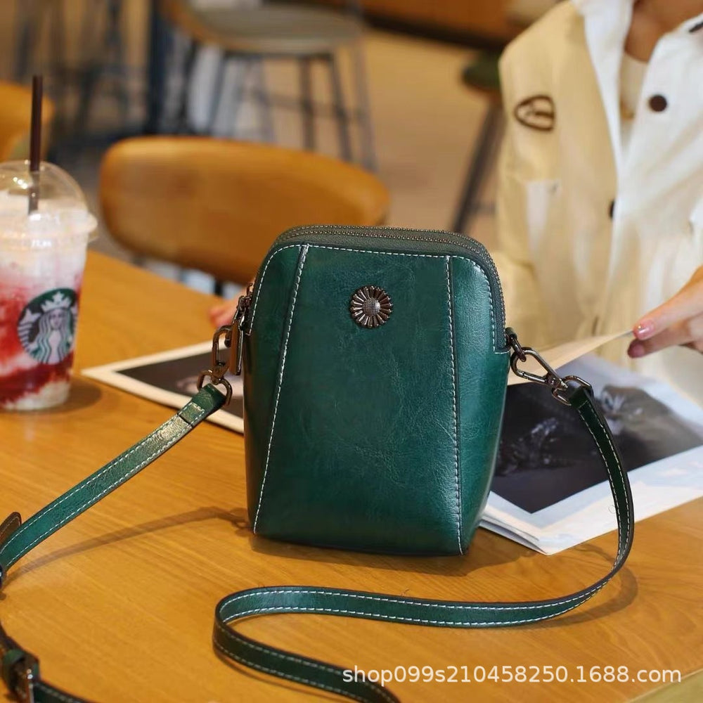 Cowhide small bag crossbody bag for women 2025new arrivalpopulareasiest for match mobile phone bag for women niche styleclassy shoulder bag trendy