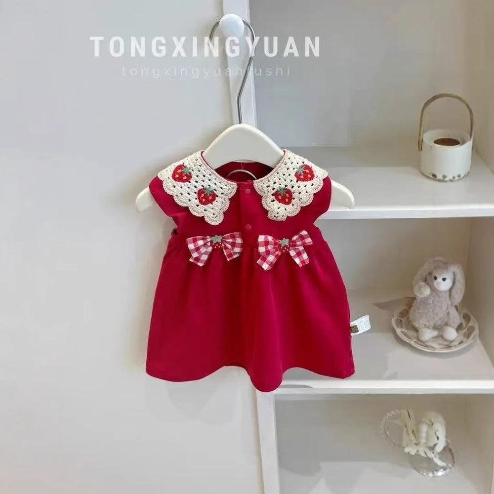 Baby girl summer romper dress with bow, hip-hugging pants, sweet & cute red strawberry design, adorable vest style
