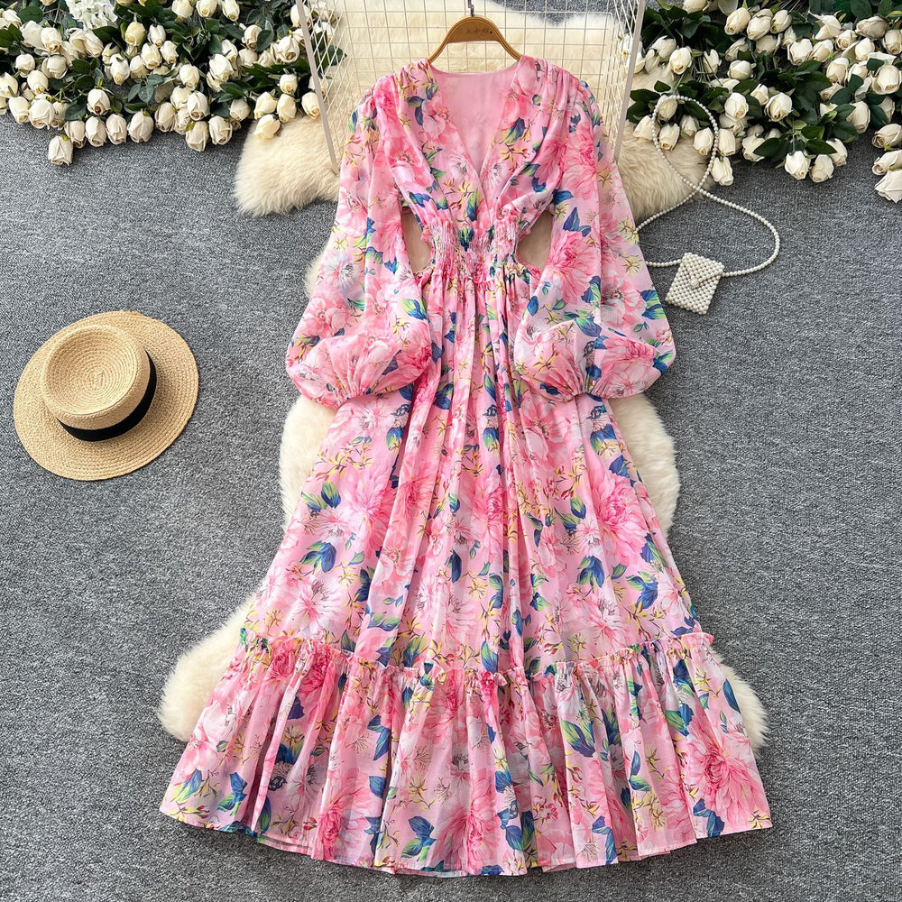 French retro v-neck lantern sleeve printed dress - women's  autumn collection - cinched waist, elegant ruffle hem maxi dress