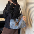 2025 new autumn/winter large capacity shoulder bag, crossbody, casual tote bag - niche design, high quality, versatile backpack