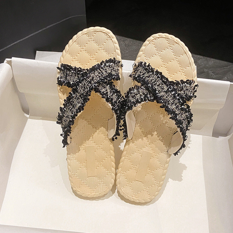 Women's outdoor slippers - soft sole, tassel detail, fairy style, new summer trendy beach sandals - popular ins style