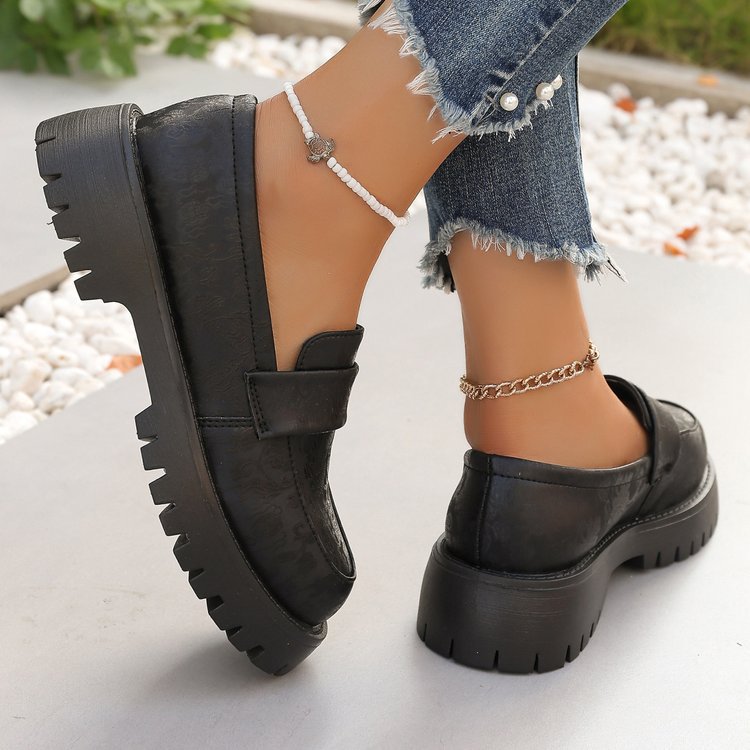 autumn new arrival: british style low-heel slip-on loafers - women's plus size export quality leather shoes for cross-border e-commerce