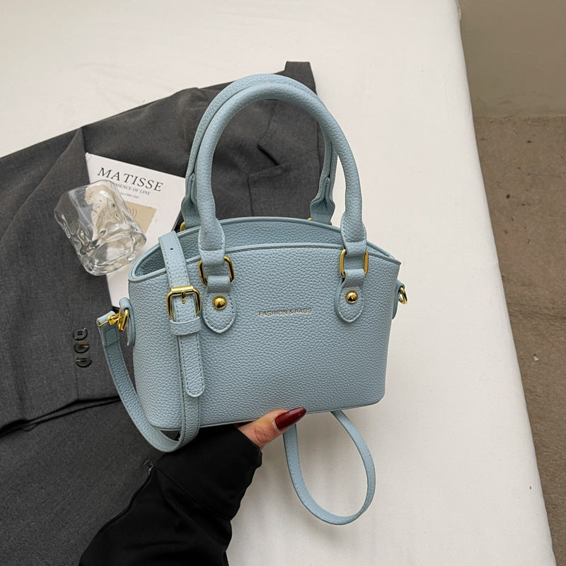 Foreign trade advanced sense small bag women's summer 2025 new Korean version ins messenger bag fashion portable bucket bag