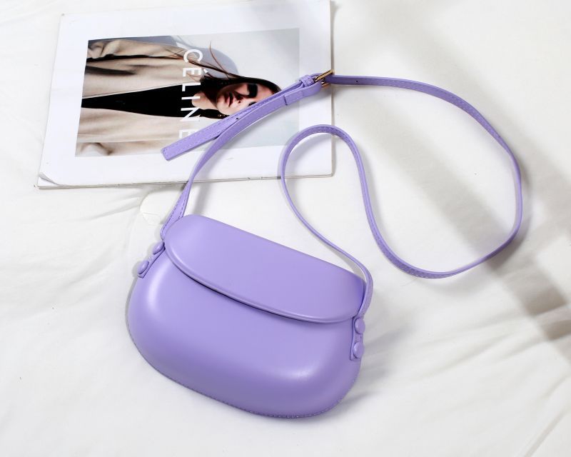 Cross-border hot-selling 2025 spring and summer new large pressure shell bag Cross-border hot-selling saddle bag Student party shoulder messenger bag