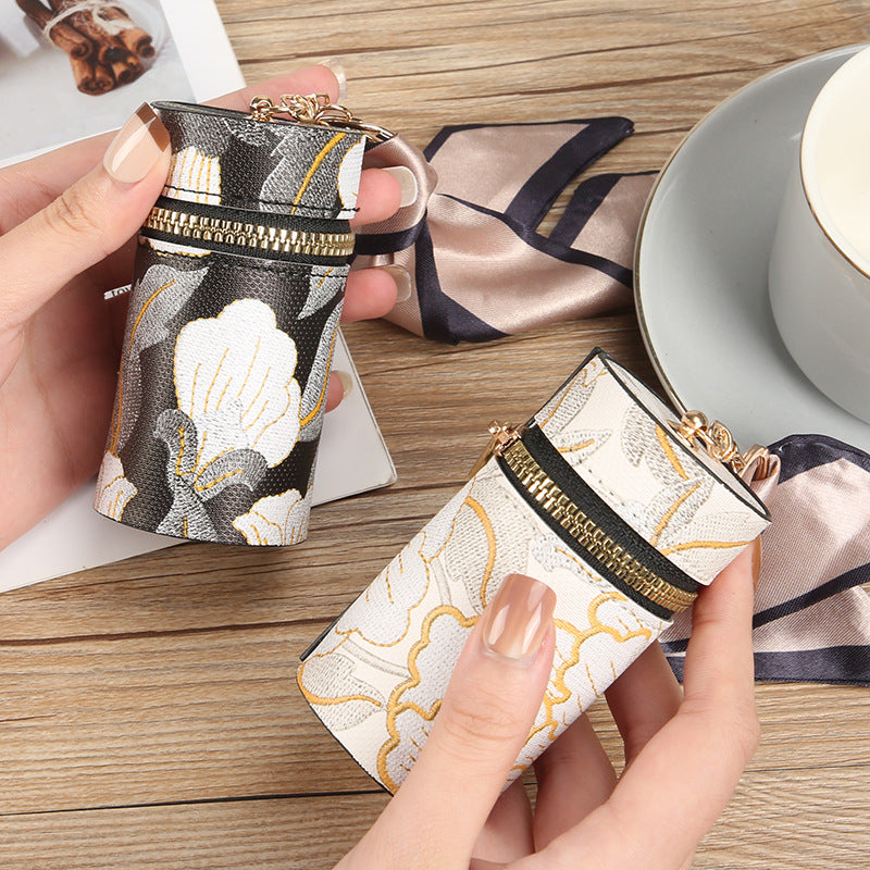 Manufacturer spot Guofeng fashion bag change bag small clear flower portable earphone port red envelope car key pendant