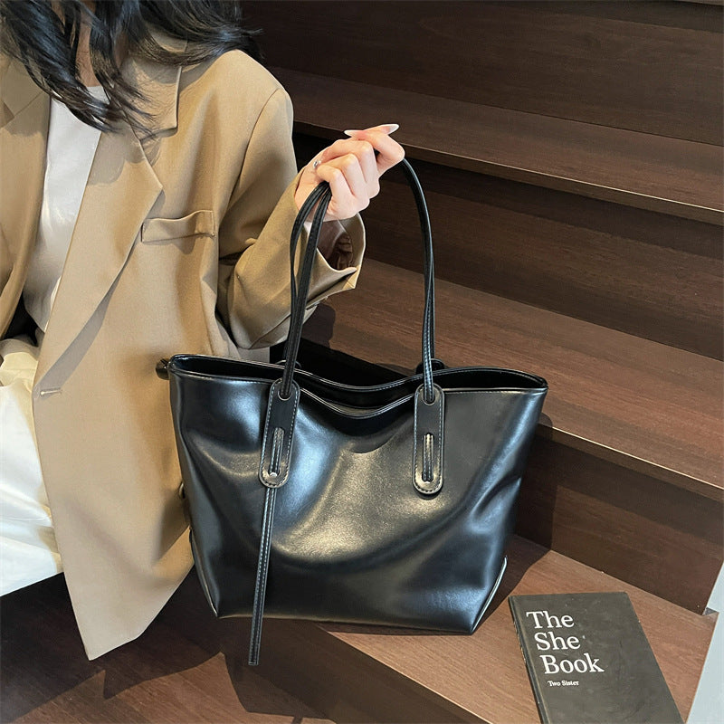 Large capacity 2026 new shoulder bag fashioneasiest for match satchel bag casual tote bag work clothingclassy women's bag