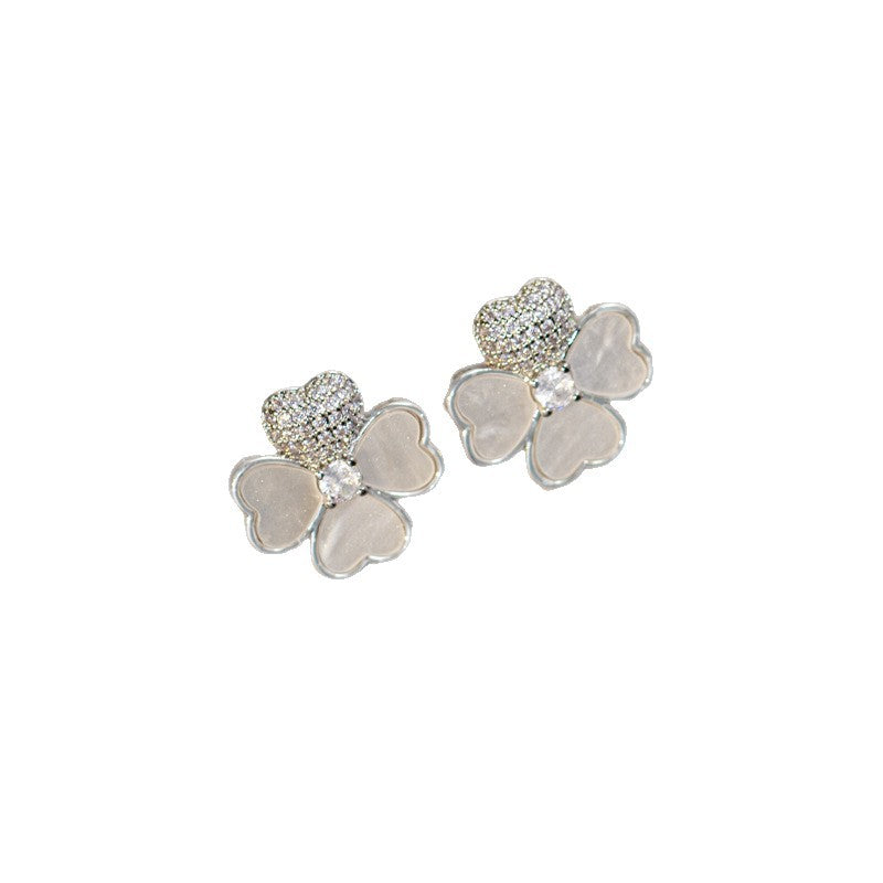 [titanium steel] hot-selling diamond necklace for women, white shell four-leaf clover pendant earrings, new high-end earrings, clavicle chain