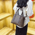 High-end women's bag 2025 new retro print tote bag niche design shoulder bag classic crossbody bag