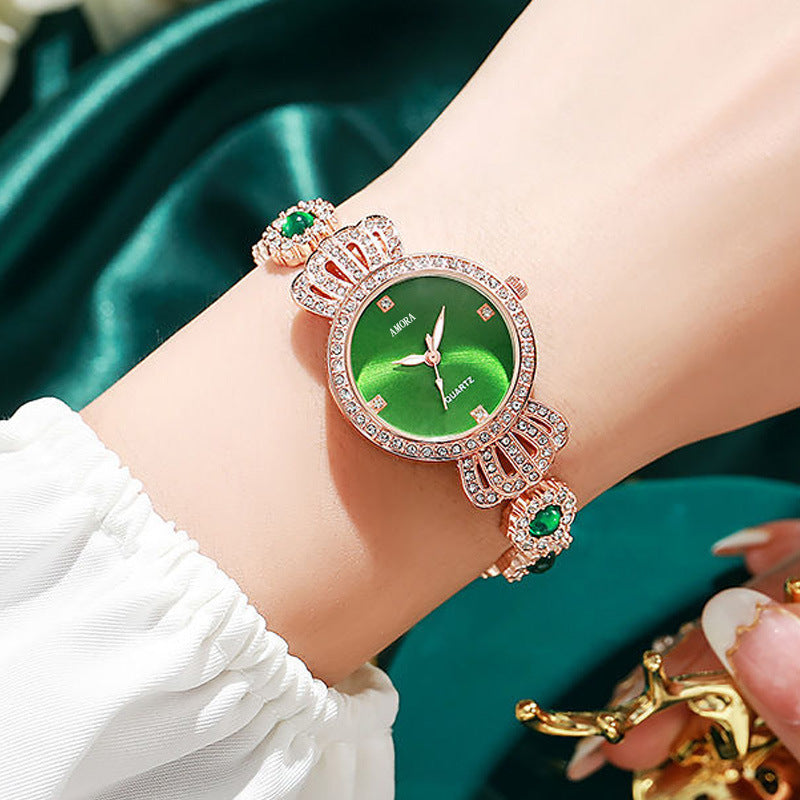 2025 new live stream peacock green women's versatile quartz wristwatch - cross-border little green retro green quartz watch