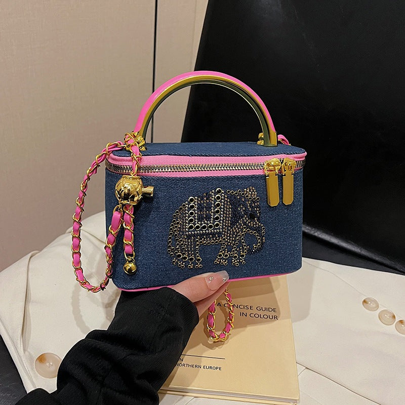 Spring and summer high-end fashion shoulder small square bag women's 2025 new niche design messenger bag fashion box bag