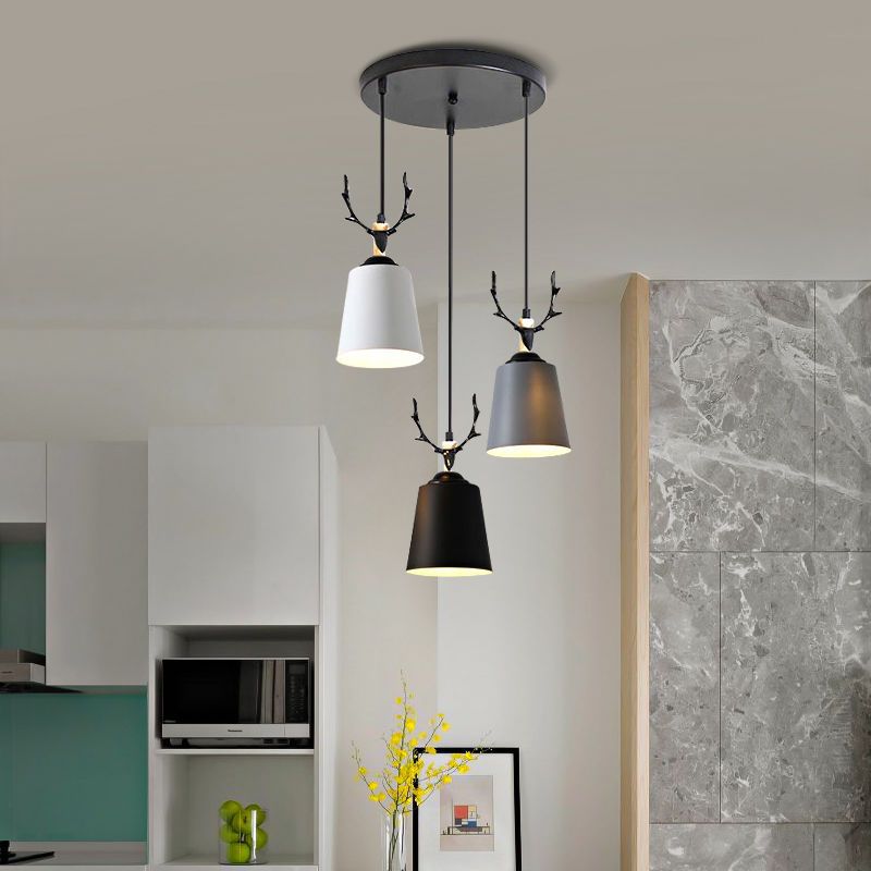 Restaurant chandelier three-head modern casualpopular dining table lamp scandinavian dining room bar creative lighting fixtures  new style