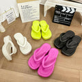 Eva thick-soled flip-flops for women, 2025 summer solid color fashion outdoor wear, "stomping on shit" comfort, casual beach sandals