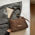 Coffee brown, no accessories