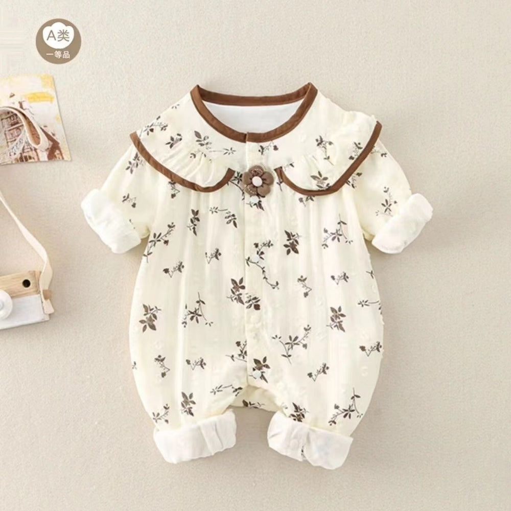 Baby girl's stylish romper, perfect for full-month celebrations, 100-day milestones, princess outings, and as a spring/autumn outdoor crawler suit