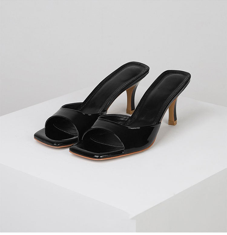 Patent leather high heel sandals women's 2023 summer new british style square toe stiletto heel outdoor plus size women's slippers