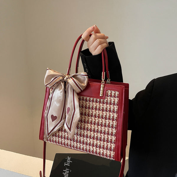 Thousand Birds Red Bag Women's 2025 New Temperament Bridal Wedding Bag Premium Sense Crossbody Handbag Mom Bag
