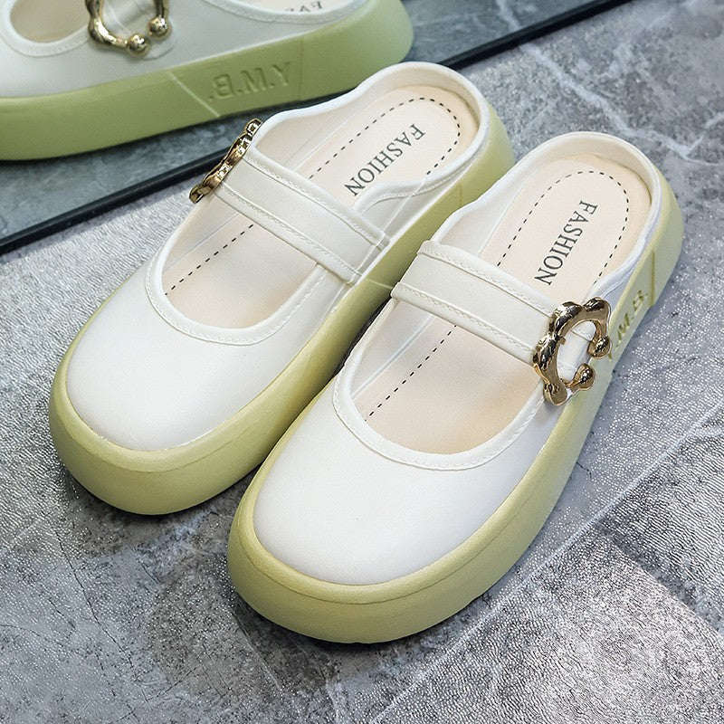 Women's slippers for outdoor wear 2025: fairy style, trendy and versatile, cloud-like comfort, thick sole, perfect for beach and seaside, flat sandals